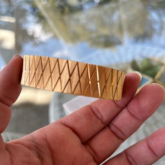 Vintage Monet Wide Bangle Bracelet Gold tone Cross cut face #433 - Picture 4 of 7